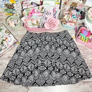 Luna Chix Black & White Geometric Diamond Print Mini Skirt Women’s Size Small